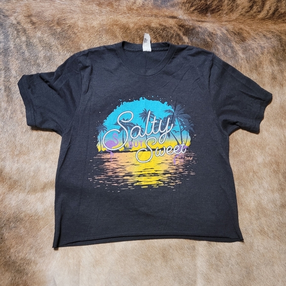 Lot of 2 Cheeky's Boutique Cropped Tees - Picture 2 of 2